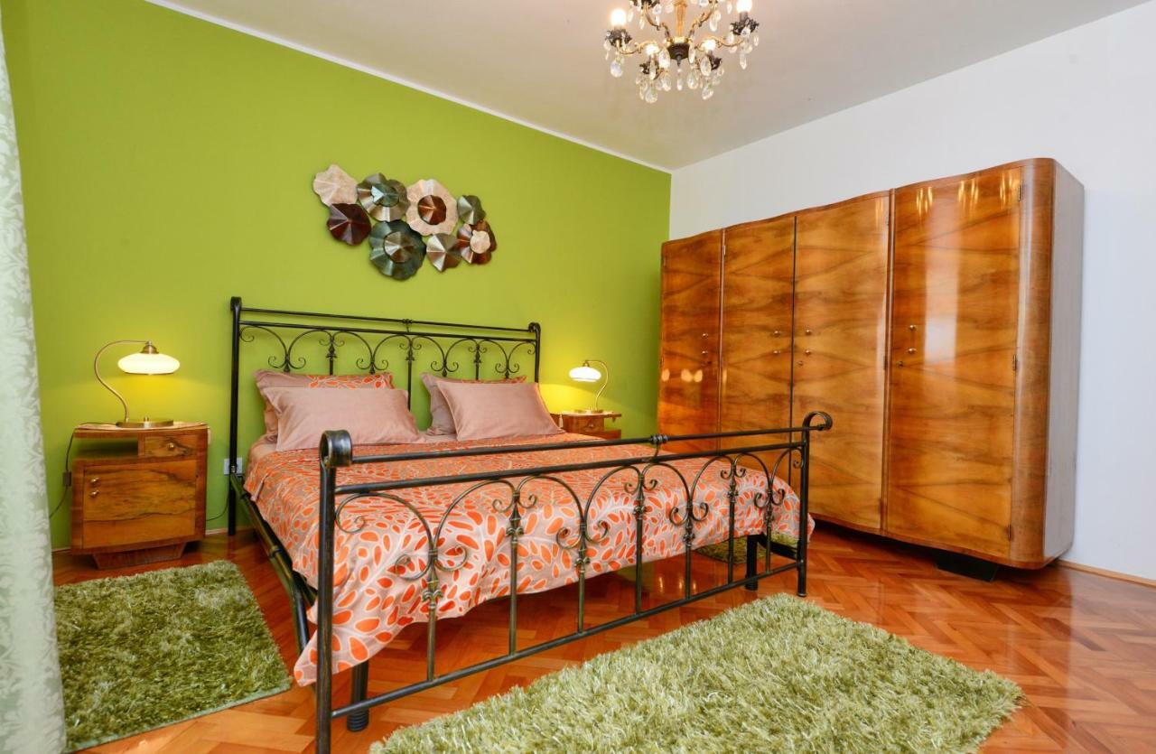 Apartments Nela Poreč Kültér fotó